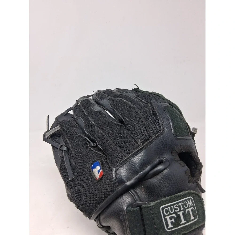 Wilson Baseball Glove A300  TR12 RH Throw 12